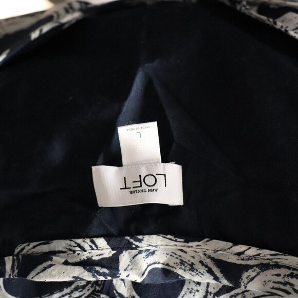 Ann Taylor LOFT Women's Blue Sz Lrg Silk Lined Sleeveless Scoop Neck Tank Top - Picture 7 of 8